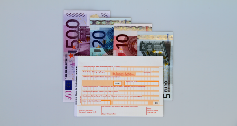 Wie lange dauert eine Überweisung – Alle Fristen im Überblick!